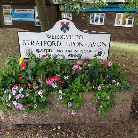 Stratford Upon Avon: 2 Bed Town Centre Apartment, Parking For One Car 외부 사진