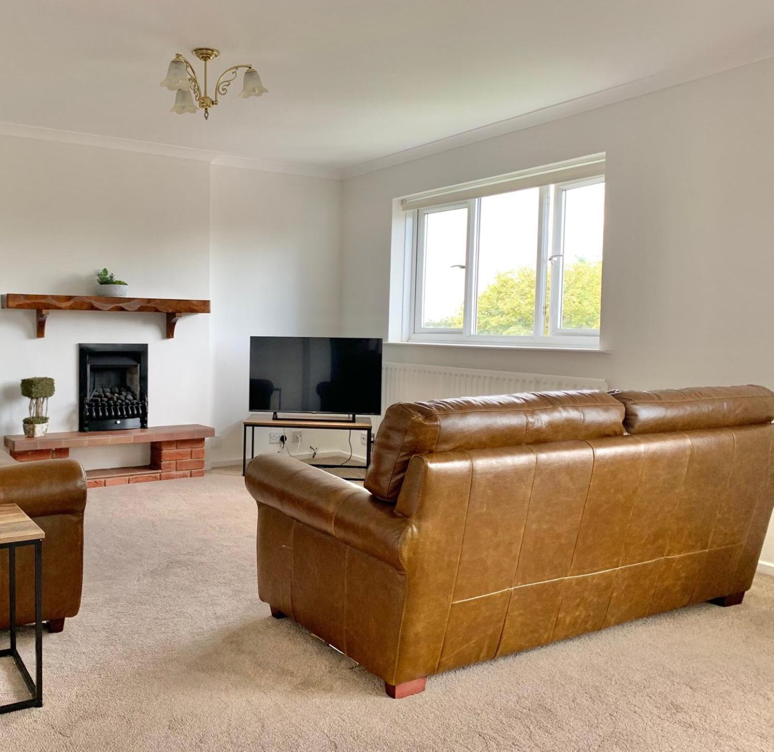 Stratford Upon Avon: 2 Bed Town Centre Apartment, Parking For One Car 외부 사진