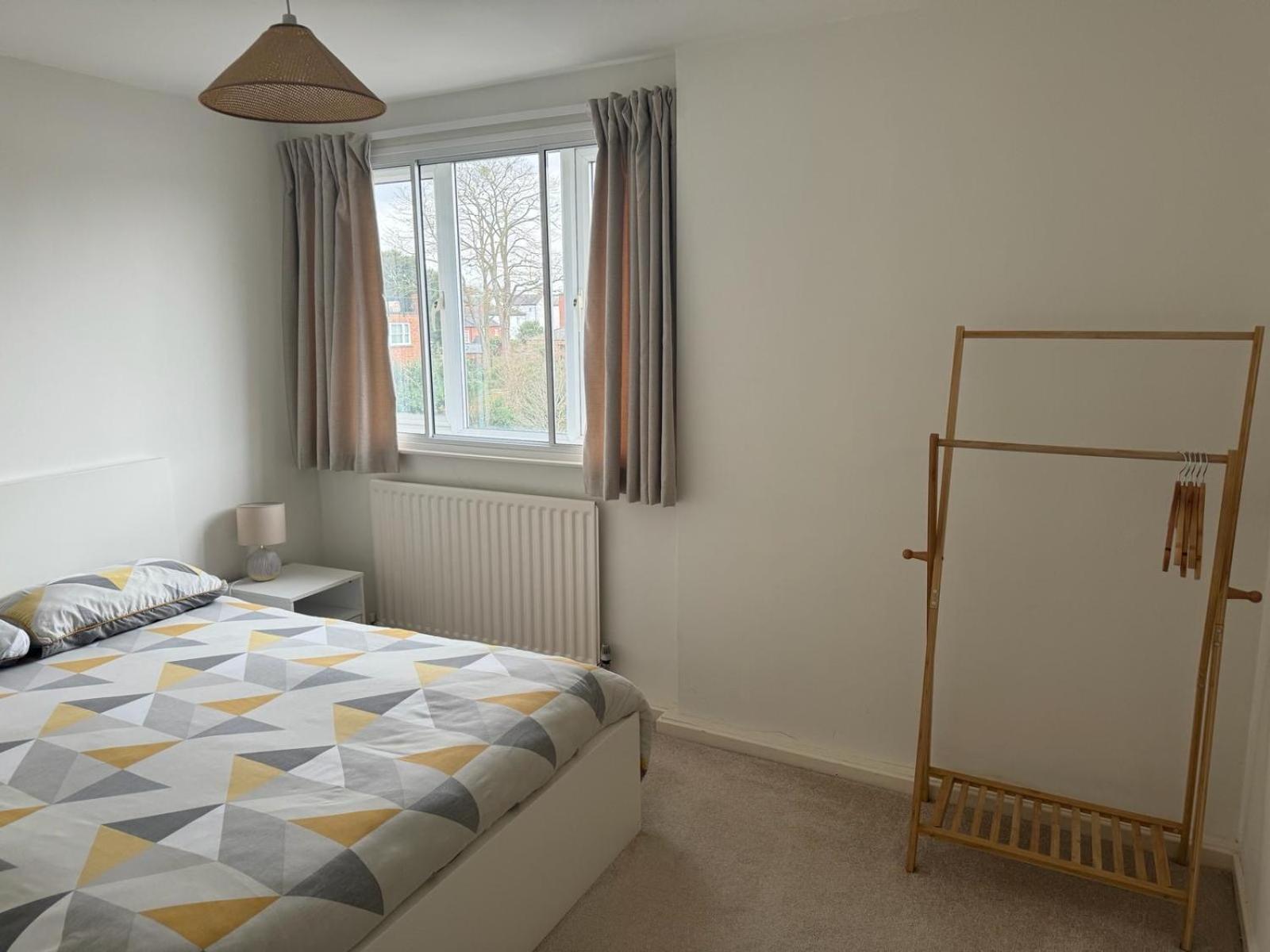 Stratford Upon Avon: 2 Bed Town Centre Apartment, Parking For One Car 외부 사진