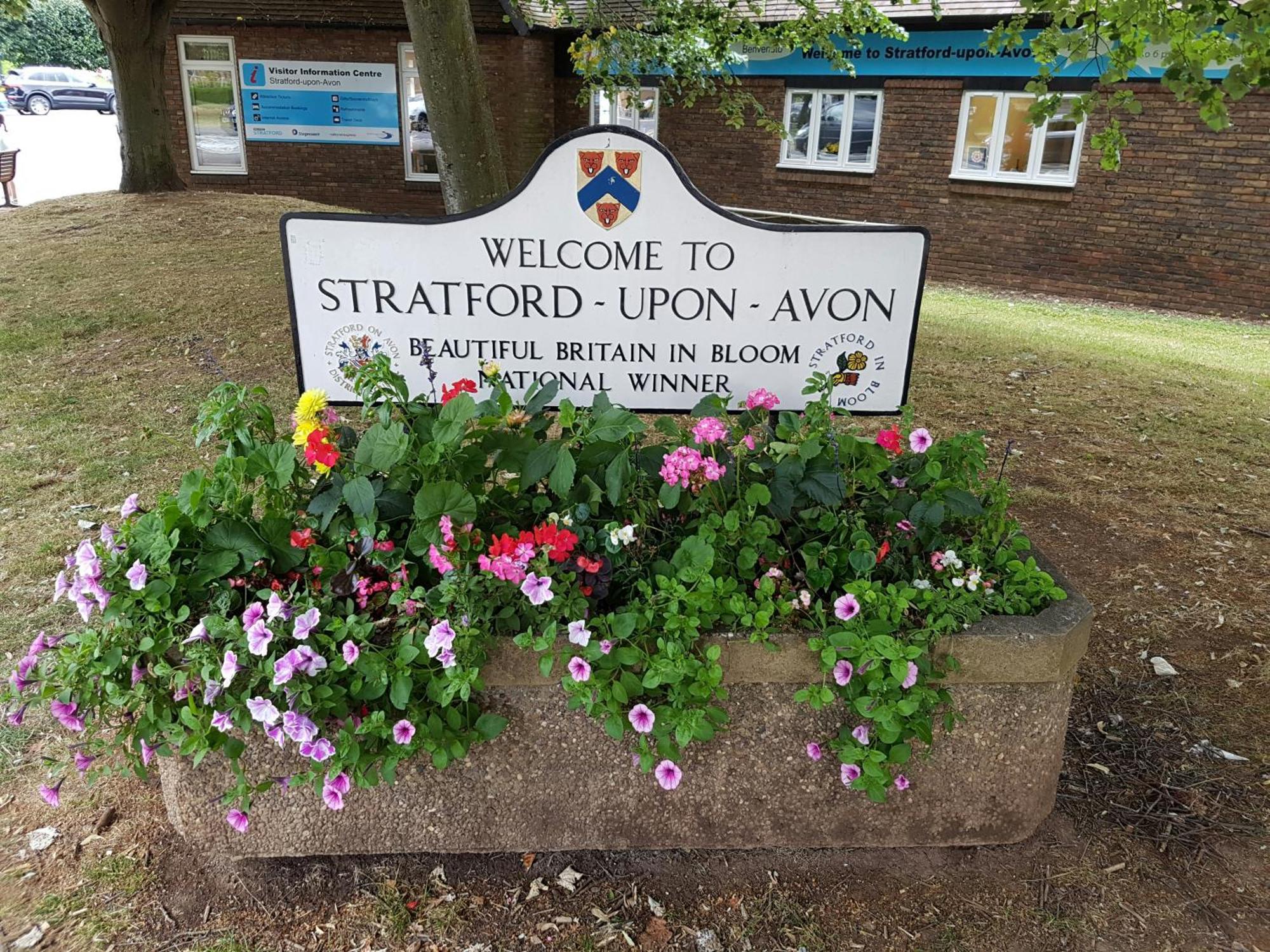 Stratford Upon Avon: 2 Bed Town Centre Apartment, Parking For One Car 외부 사진